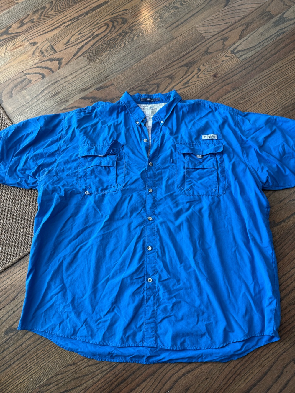 Men's Columbia Bright Blue Button-Up SPF50 Outdoor Shirt